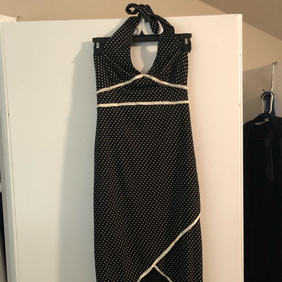 Dress - Picture 1 of 5